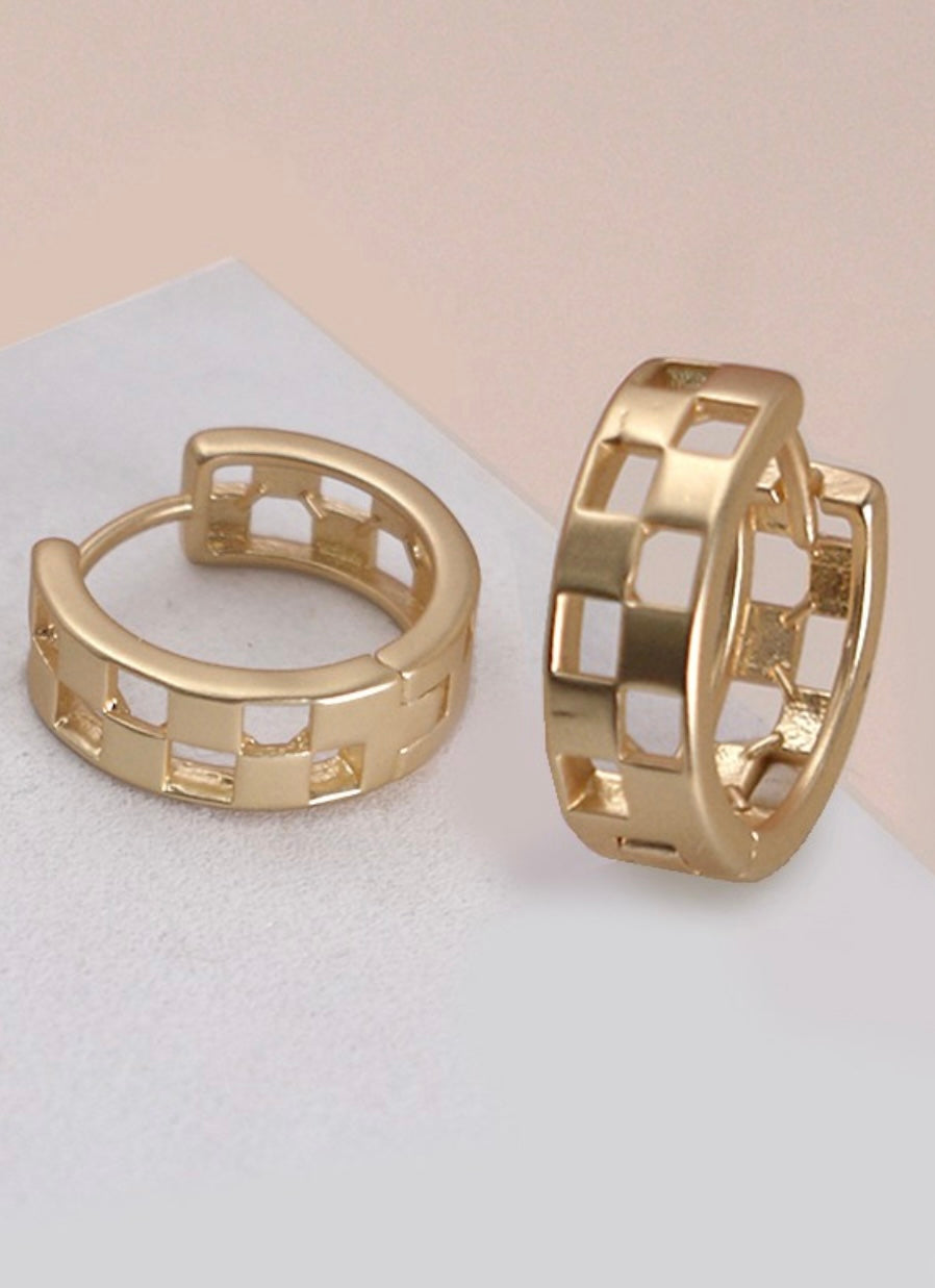 White checkered hoops