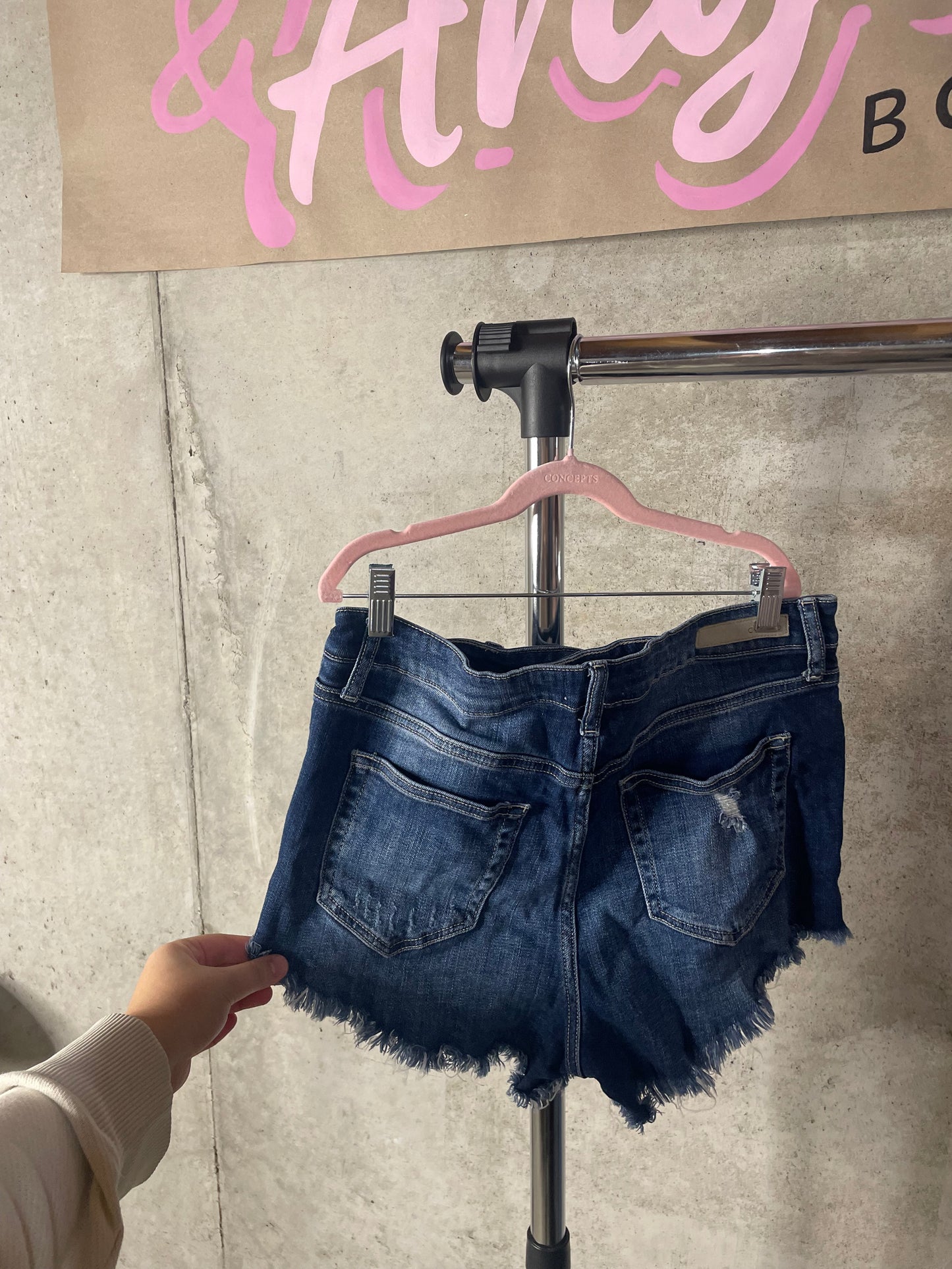 PRELOVED Size Large CELLO stretch denim shorts (size 8-10)