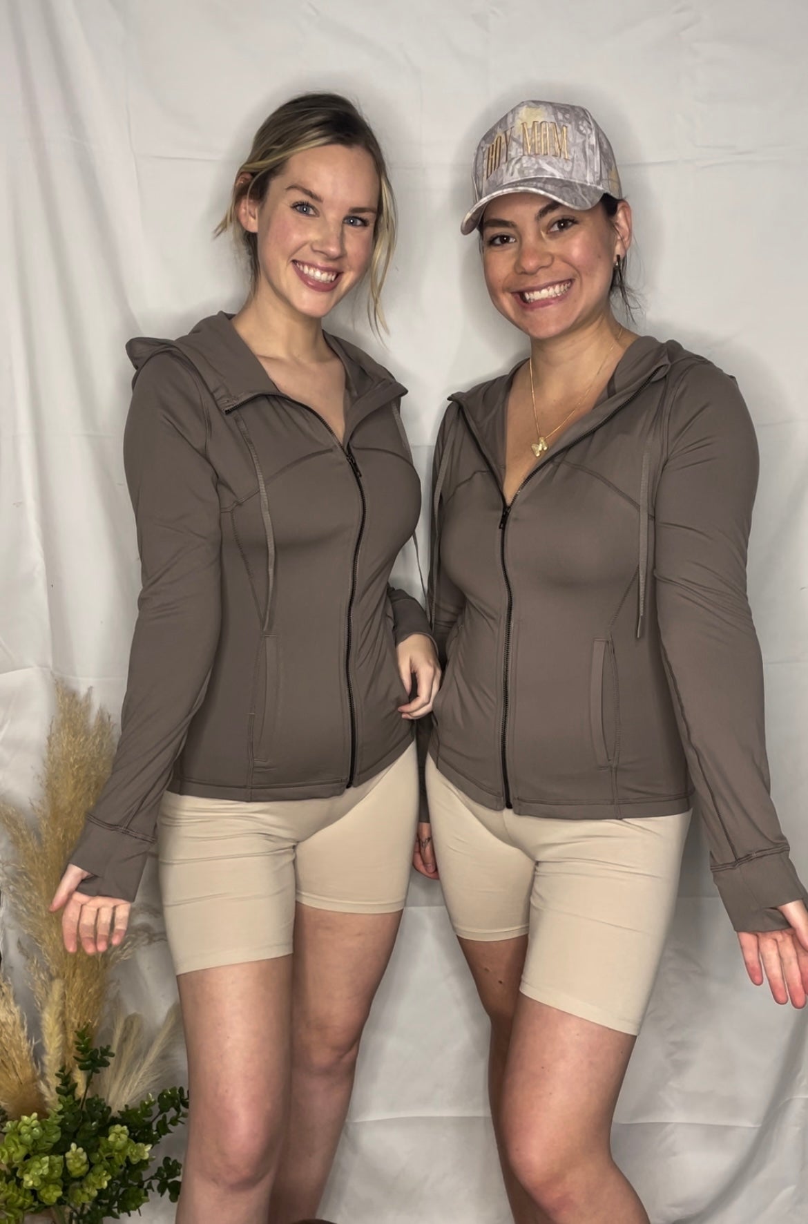 BUTTER LUXE HOODED ACTIVE JACKET