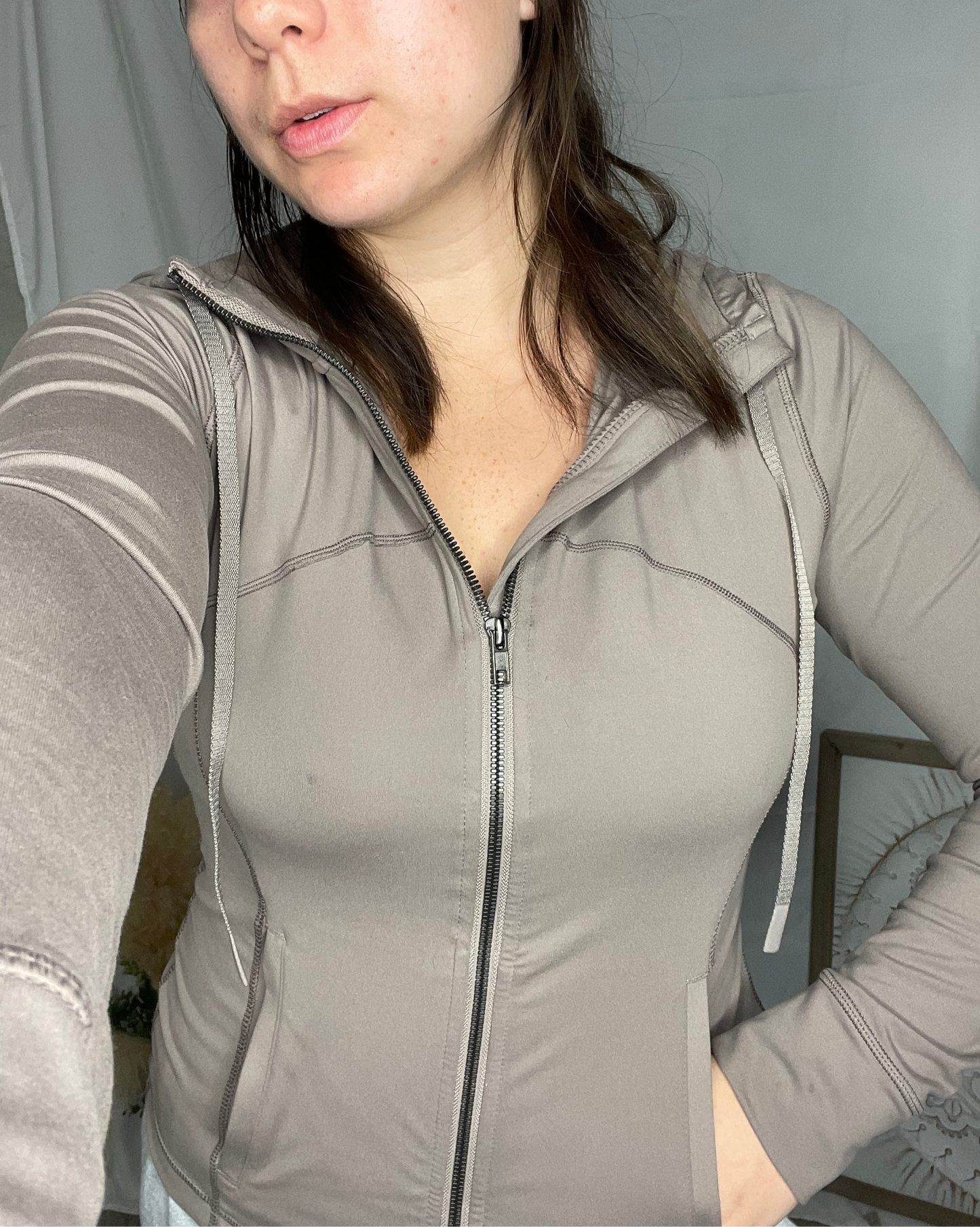 BUTTER LUXE HOODED ACTIVE JACKET