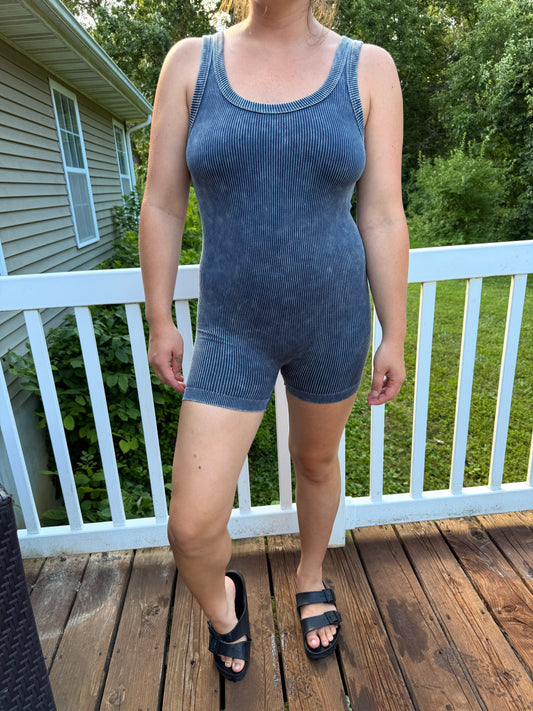 EVERYDAY ERRANDS ROMPER ASH BLACK