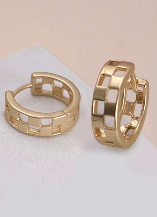 White checkered hoops