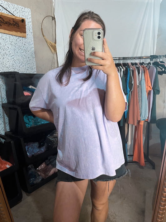 BOYFRIEND LAVENDER TEE