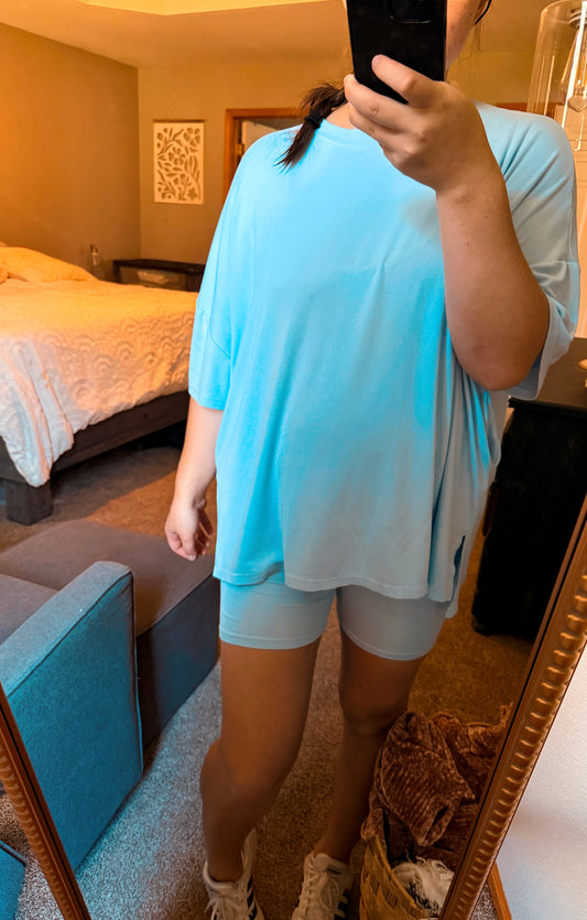 The oversized teddy set